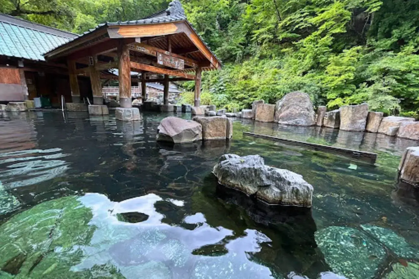 Types of onsen in Japan