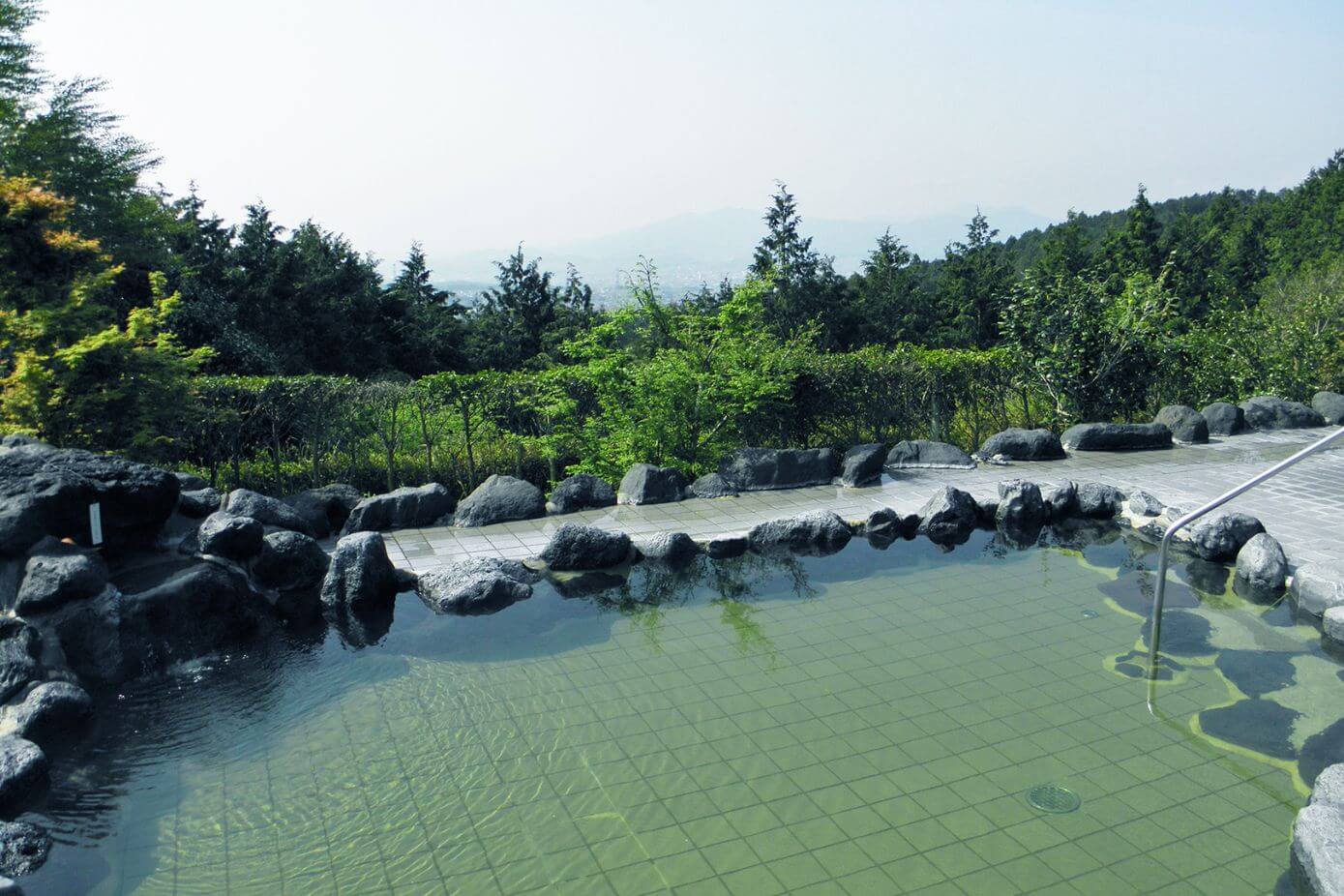 Picture of the main baths of Anmo no yu in Shizuoka, Chubu