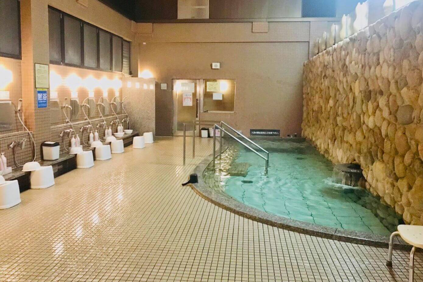 Picture of the main baths of Gin-no-Yu Onsen in Hyogo, Kansai