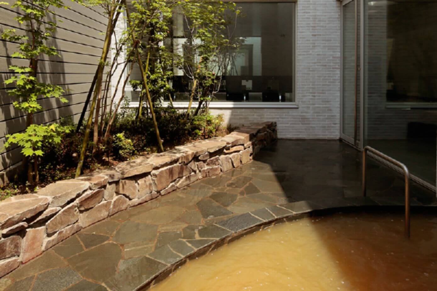 Picture of the main baths of Hisamatsuyu Onsen in Tokyo, Kanto